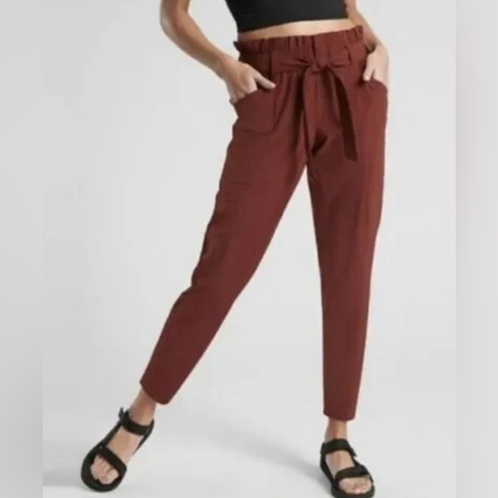 Athleta Skyline Gathered Tie-Waist Pants in Rust